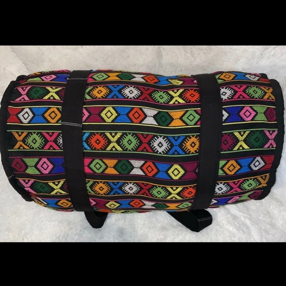 Limited Edition Hiptipico Colorful Duffle Bag - Picture 9 of 9